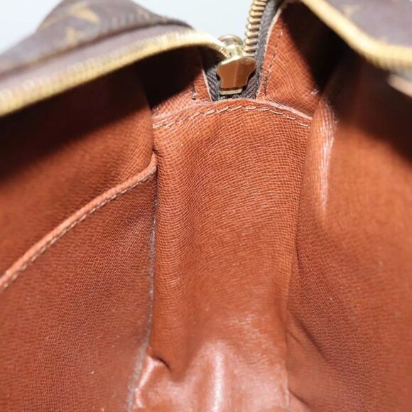 LOUIS VUITTON Monogram Compiegne 28 Clutch Bag - Picture 10 of 16